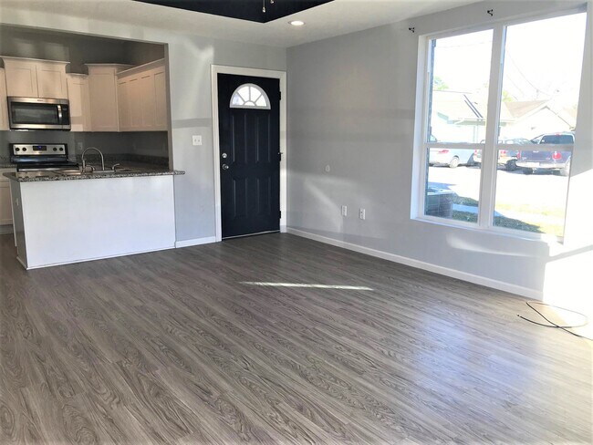 Foto del edificio - 3703 Common St