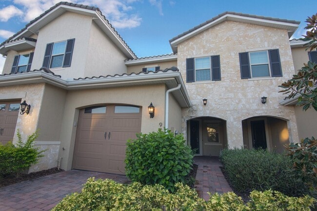 Two story Townhouse 2-bedroom, 2.5 bath in Eagle Creek of Lake Nona - Two story Townhouse 2-bedroom, 2.5 bath in Eagle Creek of Lake Nona