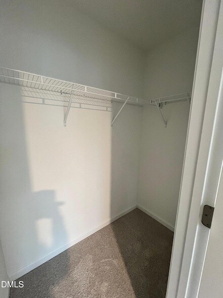 Building Photo - 2305 Oakwood Mdws Ct