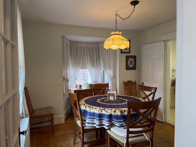 Foto del edificio - 94 Eustis Ave