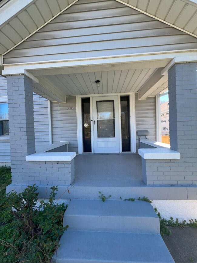 Building Photo - 3013 Taylor Blvd