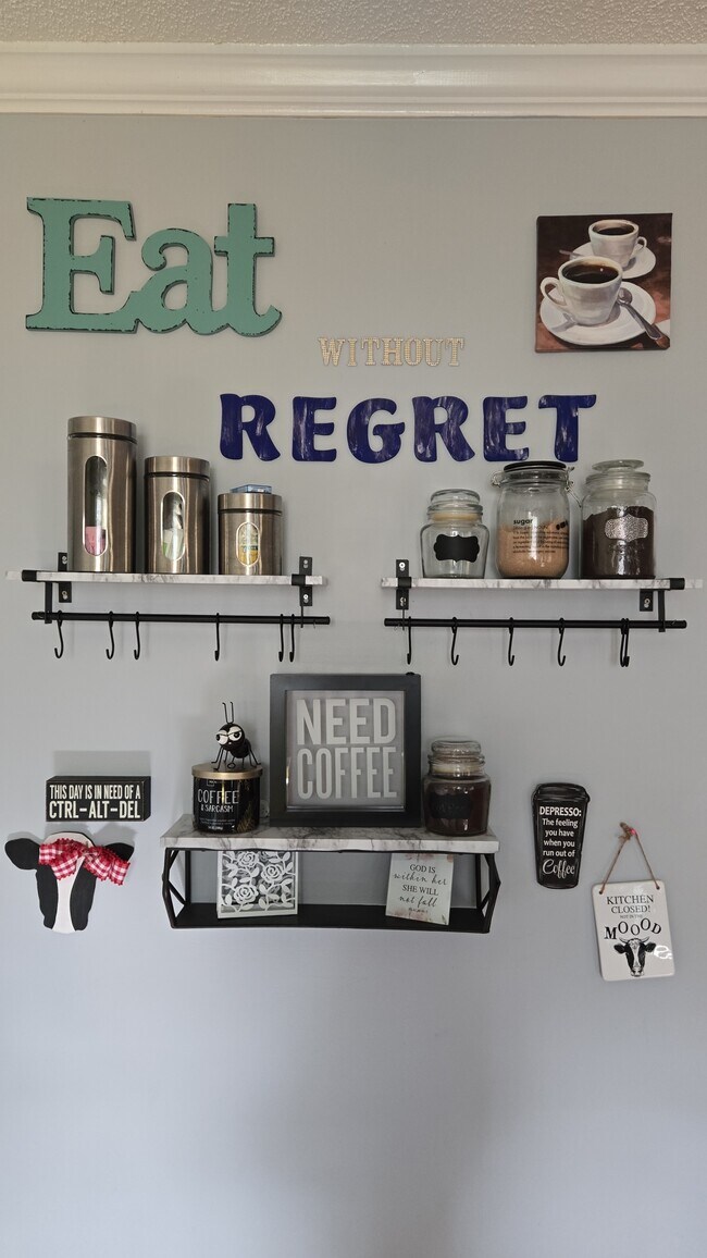 Foto del edificio - 326 Autumn Ridge Trl