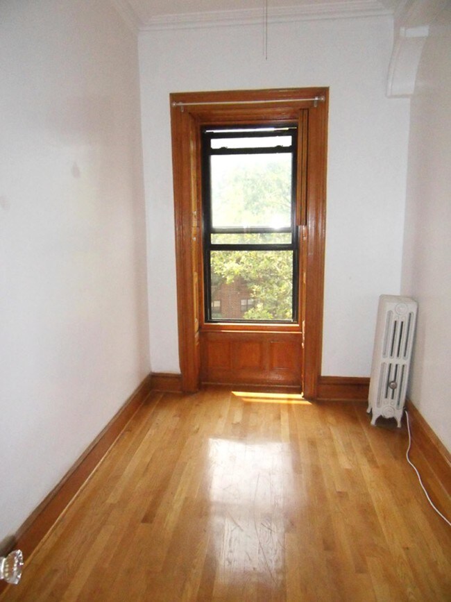 Building Photo - 123 Lefferts Place