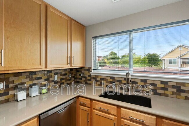 Building Photo - 4635 Hahns Peak Dr