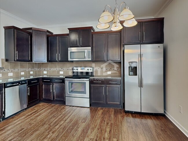 Foto del edificio - 5215 Smoky Ridge Ln