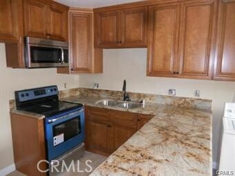 Primary Photo - 700 Ridgeway Ln