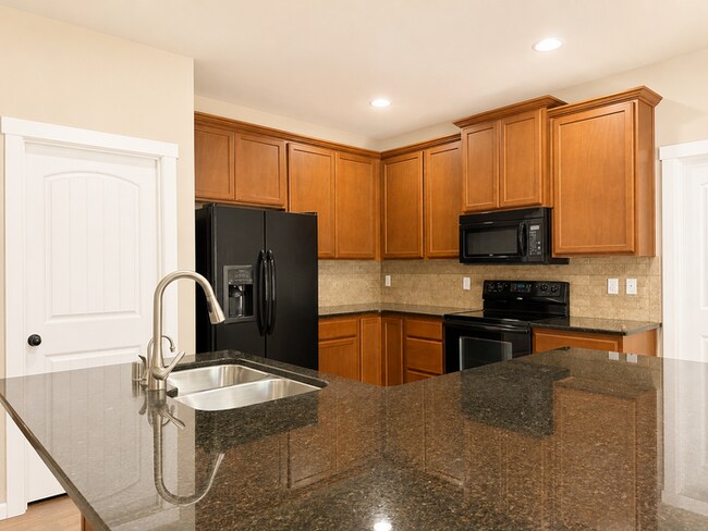 Foto del edificio - 3918 Southlake Dr SE
