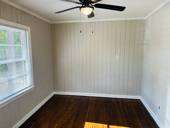 Foto del edificio - 1206 Lafayette Ave