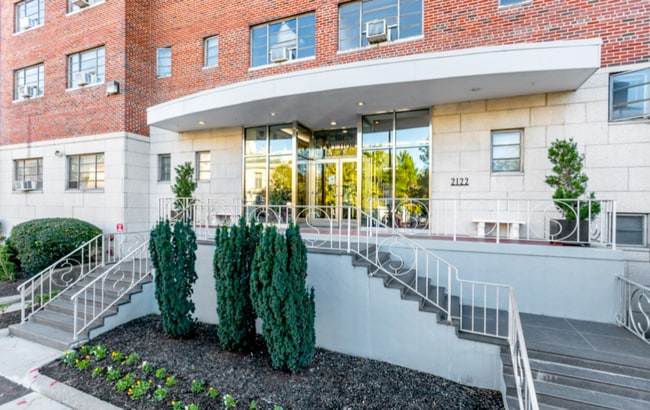 Interior Photo - State House Apartments