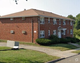 Building Photo - 339 Piaget Ave