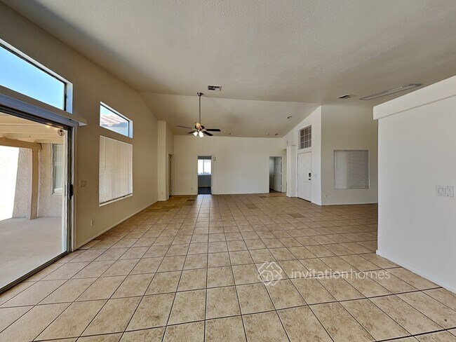 Building Photo - 9970 W Monterosa Ave