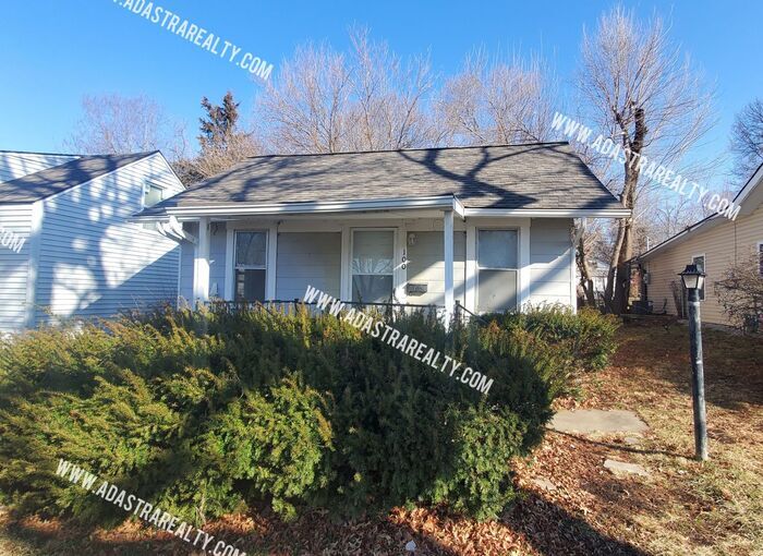 Foto principal - Charming 2 Bedroom Bungalow in WALDO-Avail...