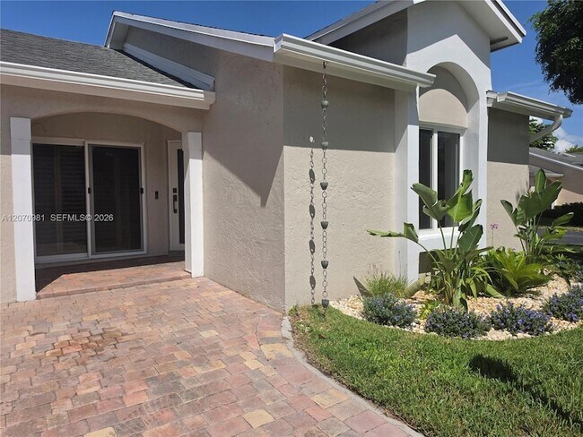 Foto del edificio - 10076 NW 51st Terrace