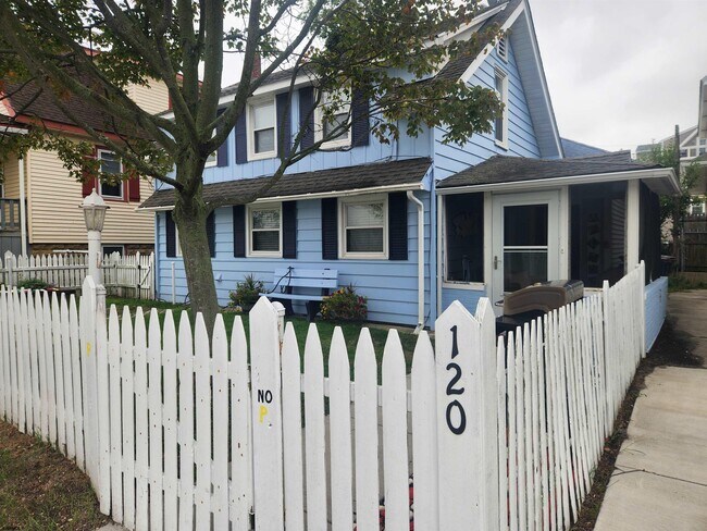 Foto del edificio - 120 N Cornwall Ave