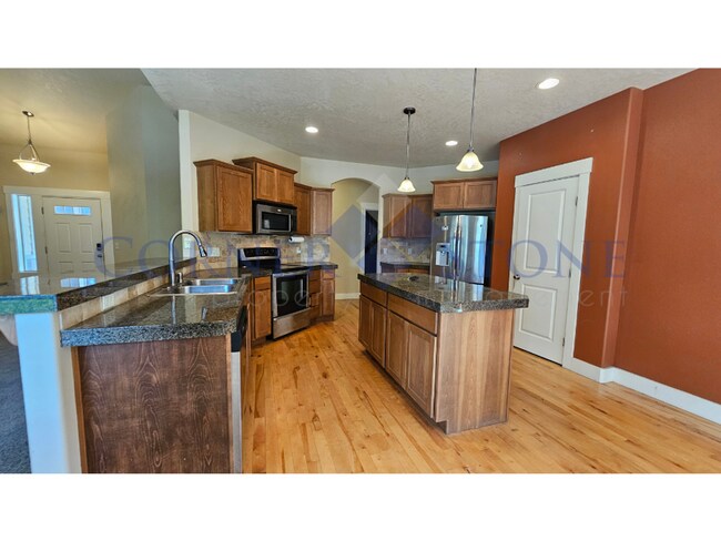 Foto del edificio - Fabulous Home with Community Pool!