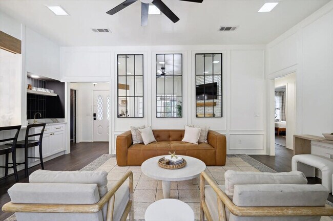 Foto del edificio - 800 High Meadow Dr