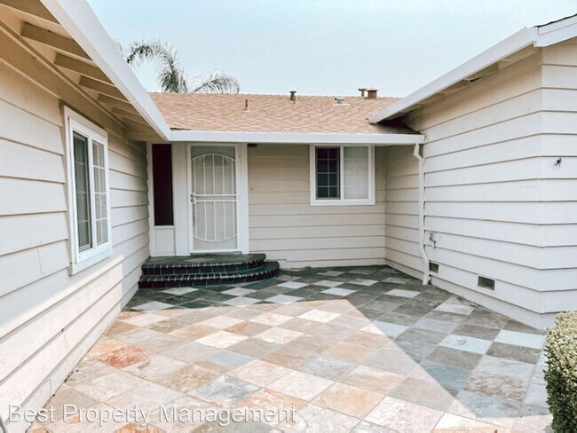 Foto del edificio - 4 br, 2 bath House - 6932 Tyne Court
