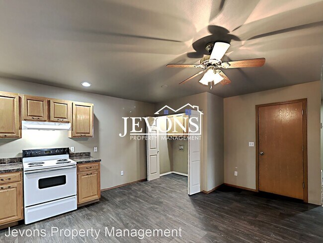 Foto del edificio - 3 br, 2 bath House - 802 Jamie Dr