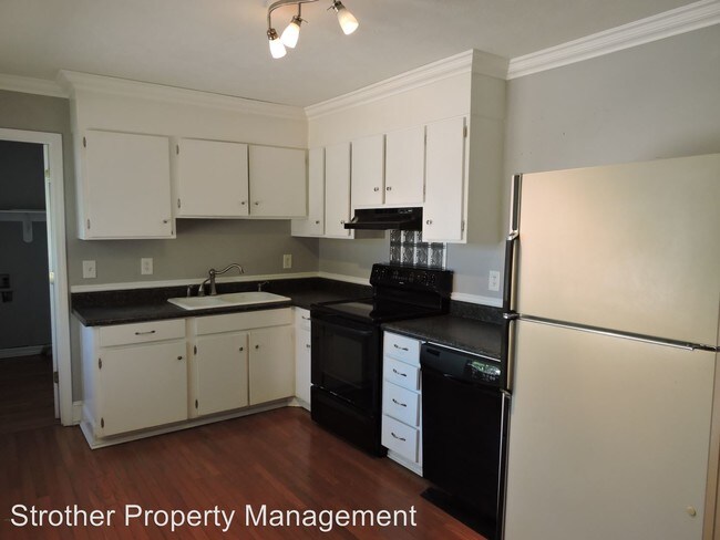 Building Photo - 4114 Dellwood Dr