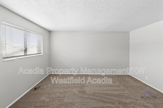 Building Photo - 2360 N 250 W