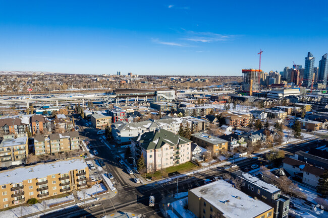 Aerial Photo - Sunalta Manor