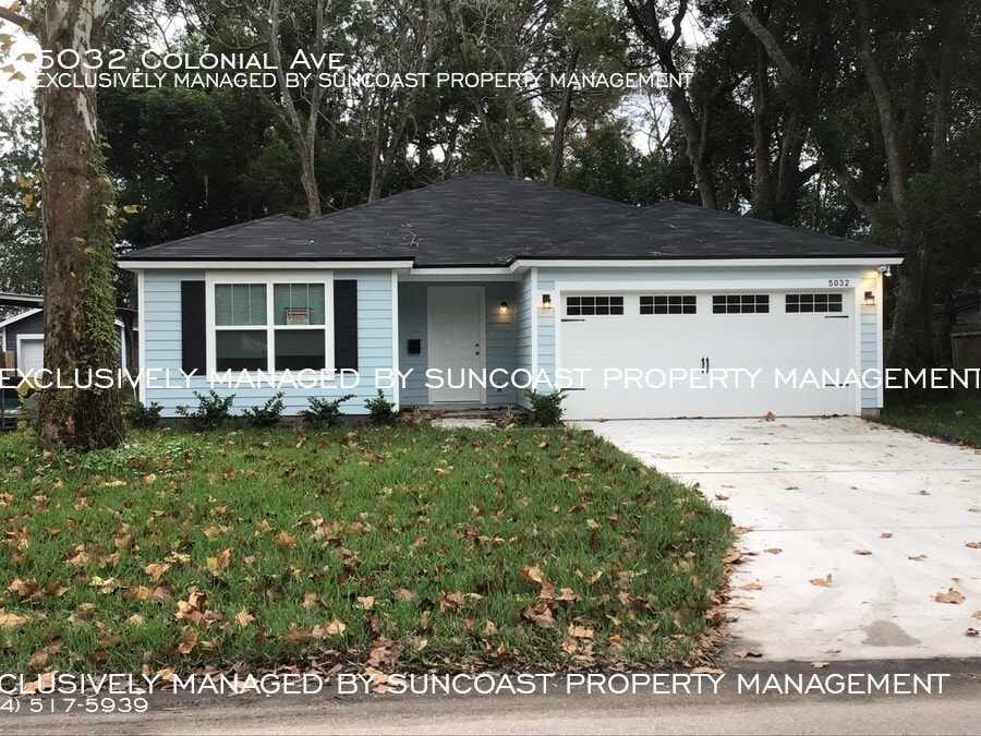 Primary Photo - FREE APPLICATION Beautiful 3/2 Home!