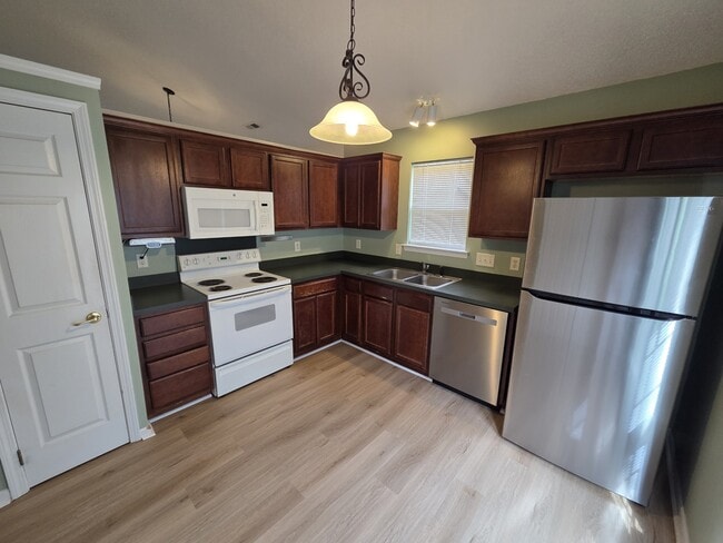 Foto del edificio - 9467 Kimmel Ln