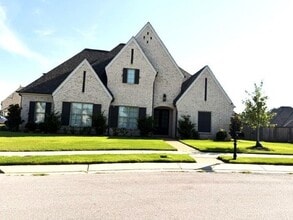 Building Photo - 710 Windsor Hill Cir