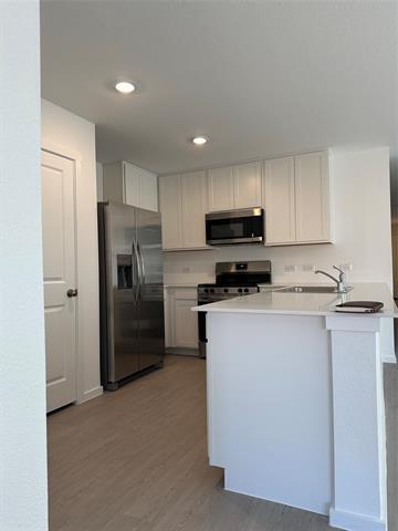 Building Photo - 6824 Haines Dr