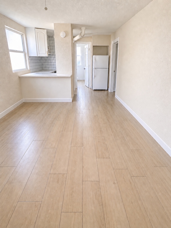 Building Photo - 467 1/2 92nd Avenue North, Unit B