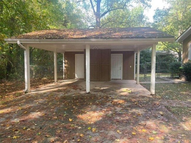 Building Photo - 32 Sherwood Loop