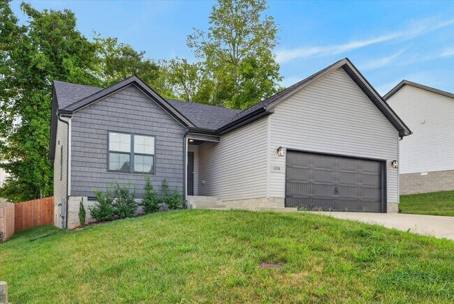 Building Photo - 1378 Isaiah Dr