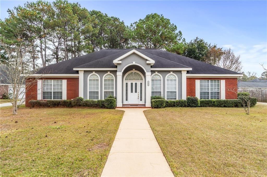 Foto principal - 3909 St Andrews Loop W