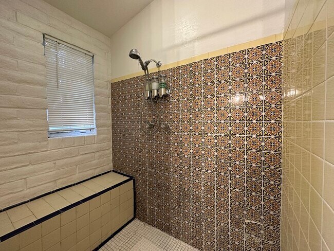 Foto del edificio - 228 N 4th Ave