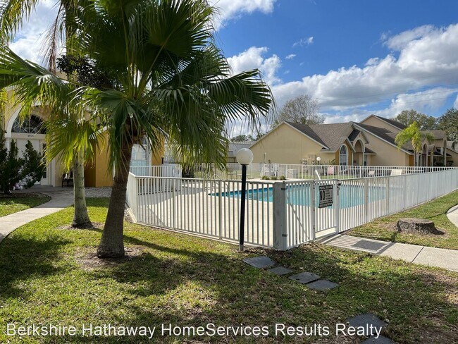Building Photo - 2 br, 2.5 bath House - 3102 Enclave Ct