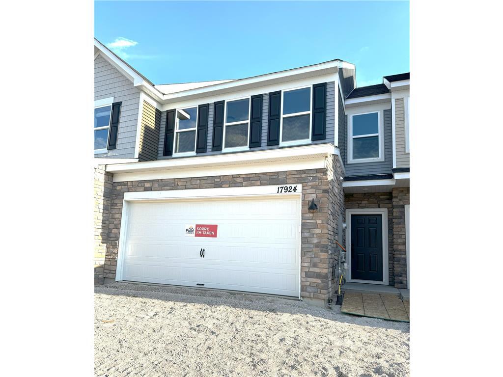 Foto principal - 17924 Giants Wy