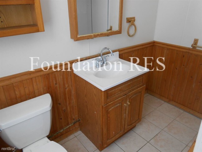 Building Photo - 7 Morrow Rd