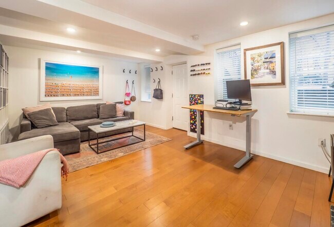 Foto del edificio - 226 1st St