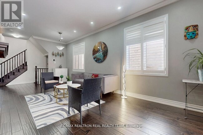 Building Photo - 3 Gibbs Rd