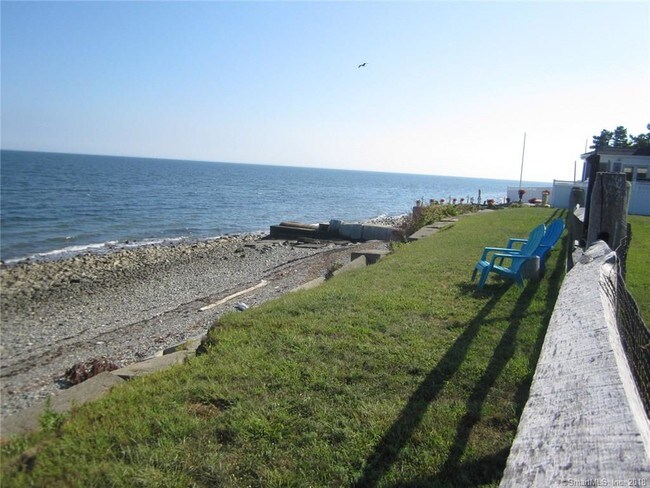 Building Photo - 212 Point Beach Dr