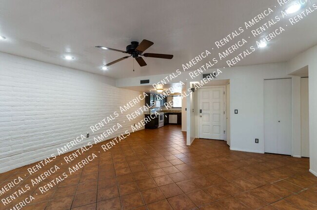 Foto del edificio - 7831 E Lester St