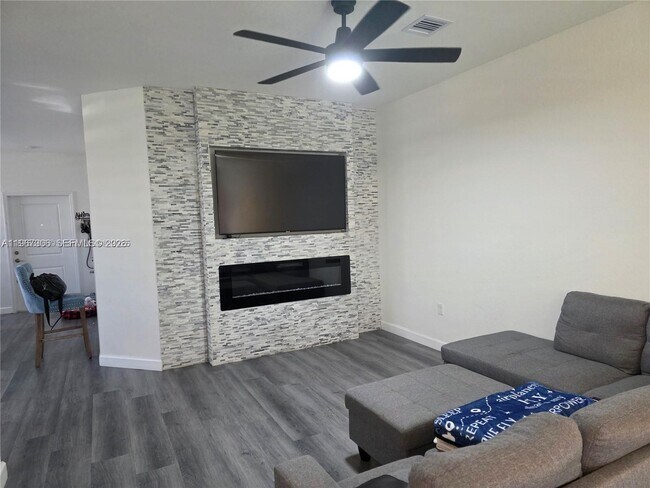 Foto del edificio - 13130 SW 232nd Ter