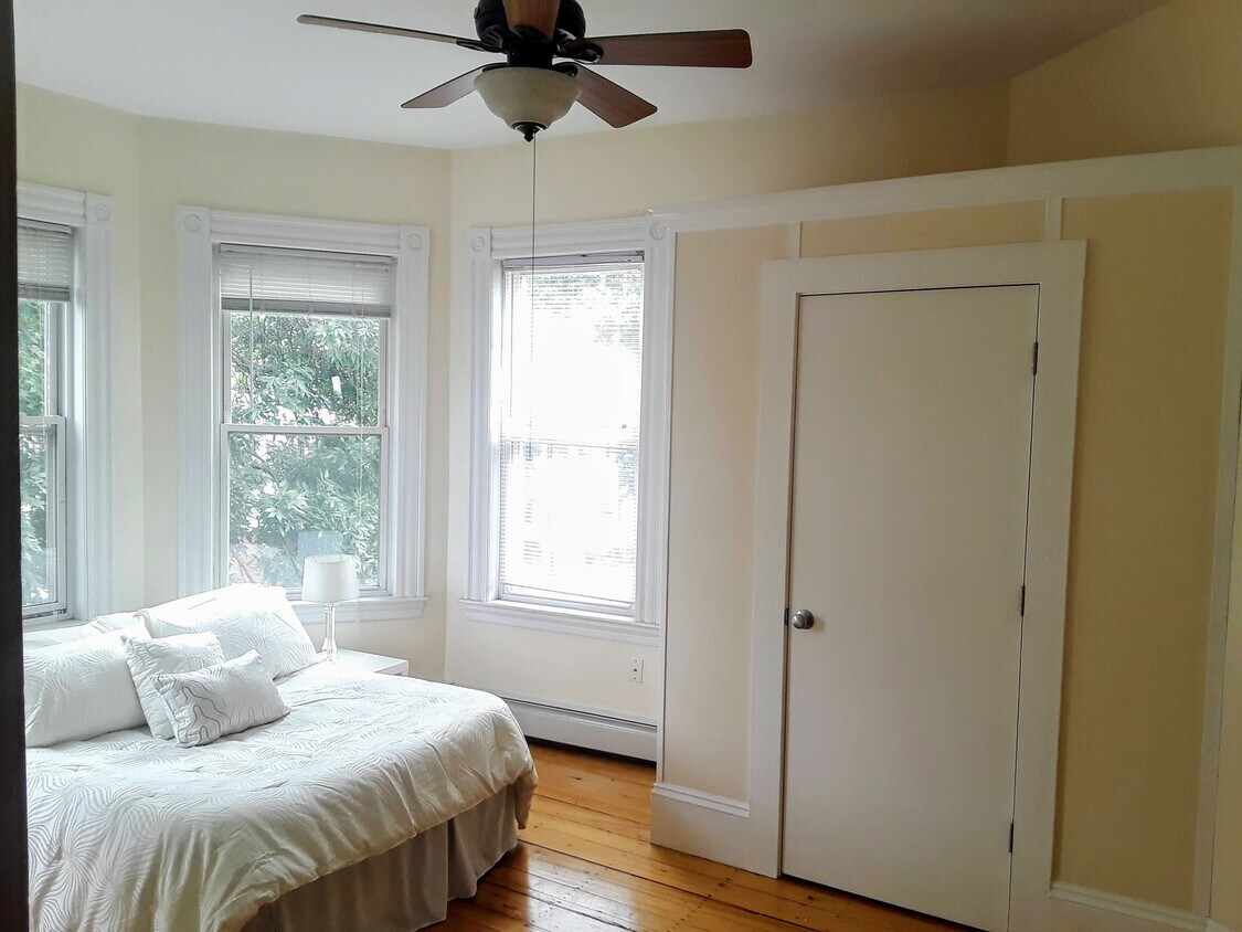 Bedroom #1 Closet - 155 Prospect St