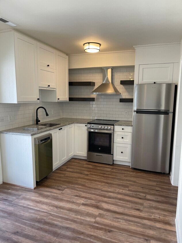 Photo - 101 Royal Forest Ct (Winston-Salem, NC)