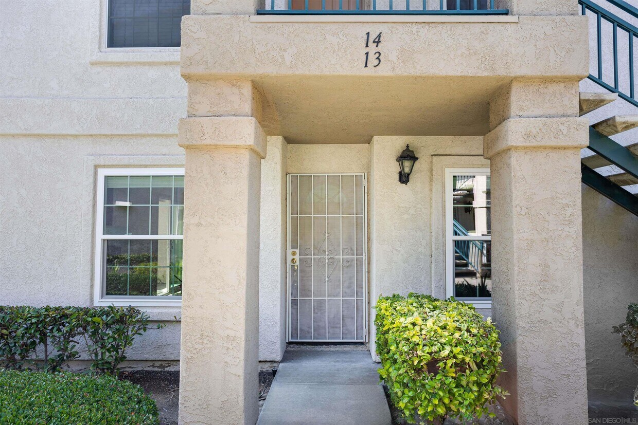 Foto principal - 10626 Aderman Ave
