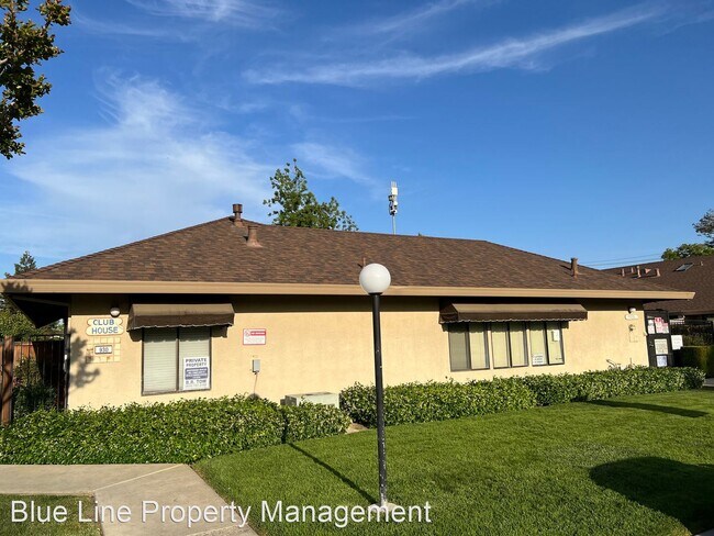 Foto del edificio - 2 br, 1.5 bath House - 801 Villa Terrace