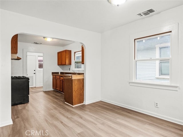 Foto del edificio - 689 N Gordon St