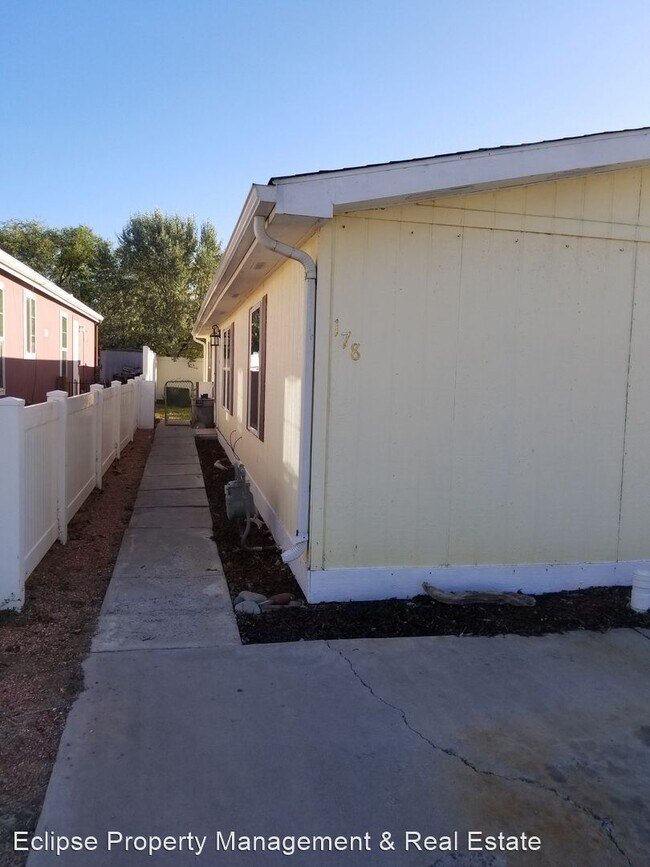 Building Photo - 3 br, 2 bath House - 178 Hollyberry Way