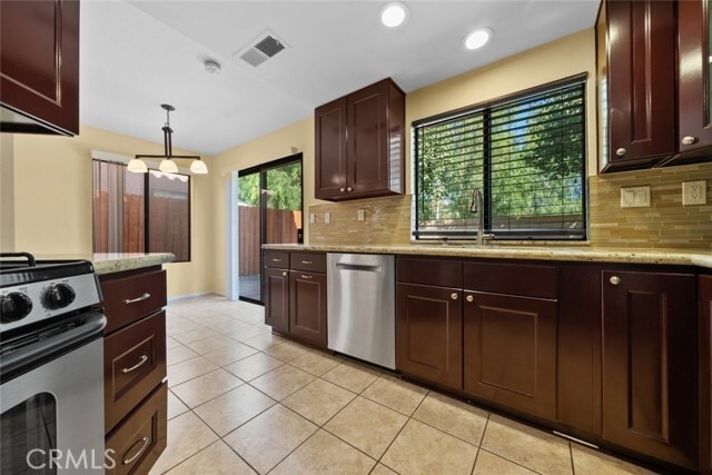 Building Photo - 3912 Lost Springs Dr