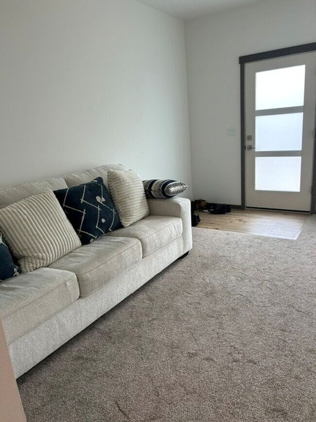 Foto del edificio - Windergreen Townhome